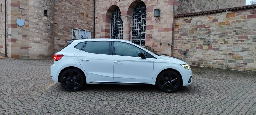 Seat Ibiza 77.000 km 14.200 &euro; Waldsee 67165