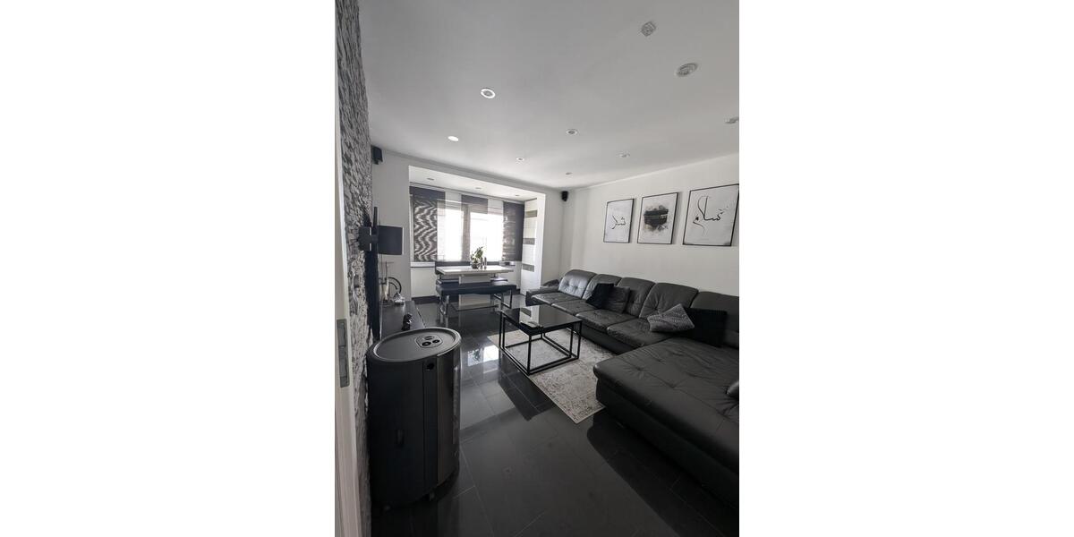 Etagenwohnung Ludwigshafen am Rhein Parkinsel - 3 Zimmer, 80 m&sup2;, 285.000&euro; | Angebot:24111145