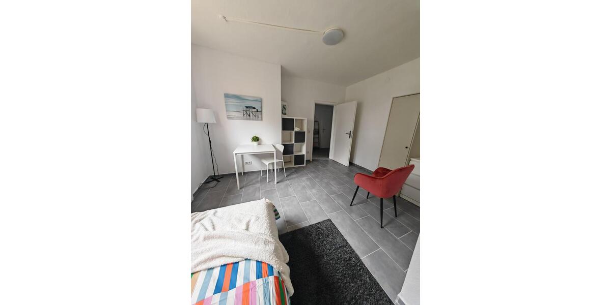 Erdgeschoßwohnung Ludwigshafen am Rhein Edigheim - 1 Zimmer, 22 m&sup2;, 410&euro; | Angebot:25291806