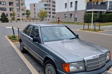 Mercedes-Benz 190 249.072 km 3.700 &euro; Mannheim 68309