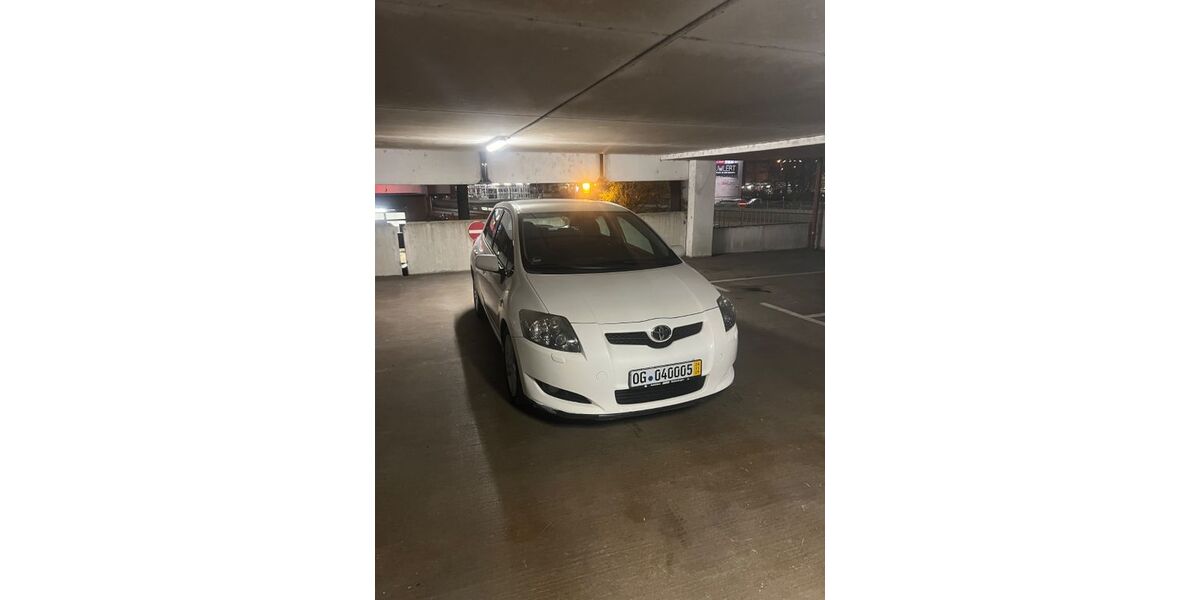 Toyota Auris 162.000 km 4.200 &euro; Mannheim 68163
