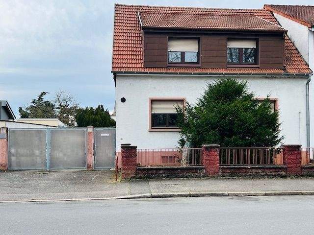Mehrfamilienhaus, Wohnhaus Oberhausen-Rheinhausen Oberhausen - 4 Zimmer, 114 m&sup2;, 375.000&euro; | Angebot:22147259