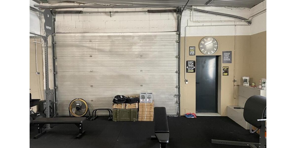 Halle Werkstatt Lager Galerie Atelier Sport Büro Garage Crossfit zimmer