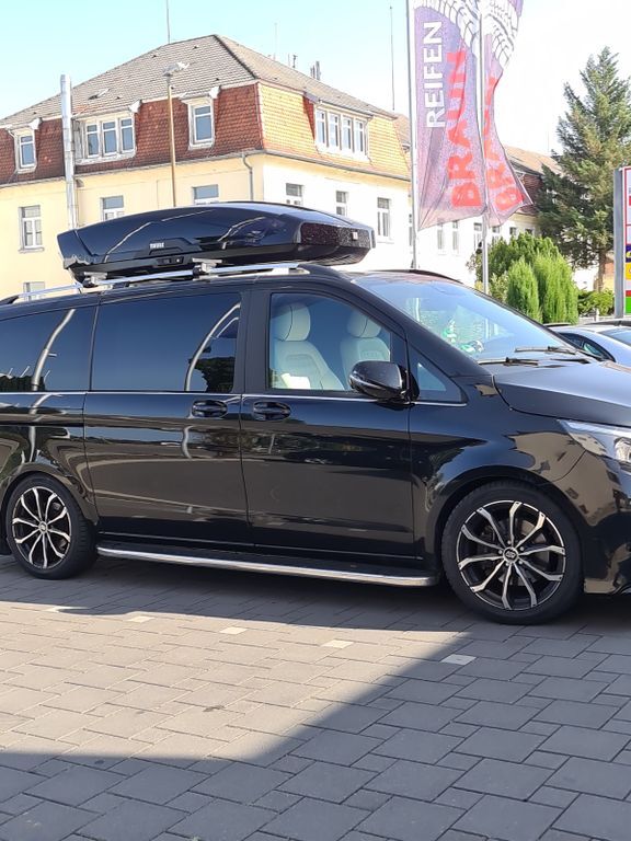 V 220
