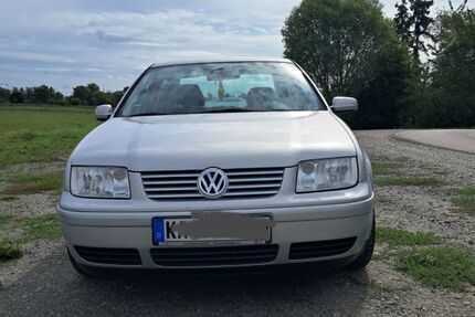 VW Bora 182.500 km 1.650 &euro; Oberhausen Rheinhausen 68794