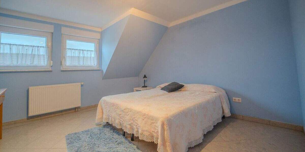 Einfamilienhaus Edingen-Neckarhausen Edingen - 7 Zimmer, 283 m&sup2;, 645.000&euro; | Angebot:25669391