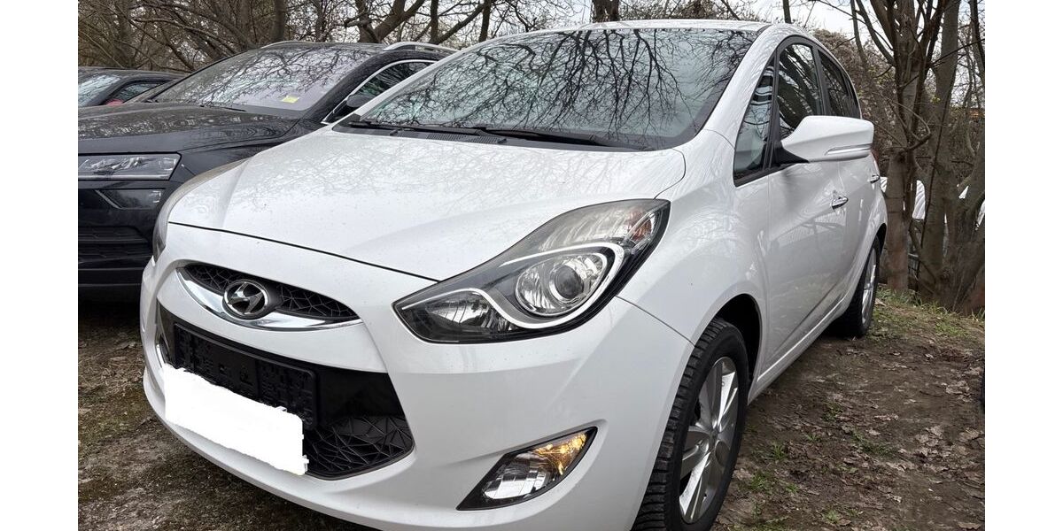 Hyundai ix20 93.000 km 9.980 &euro; Ludwigshafen am Rhein 67059