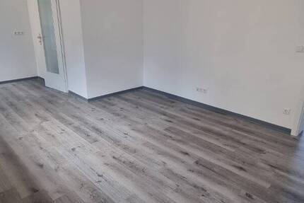 Hübsch sanierte Wohnung in Edingen-Neckarhausen - 403946