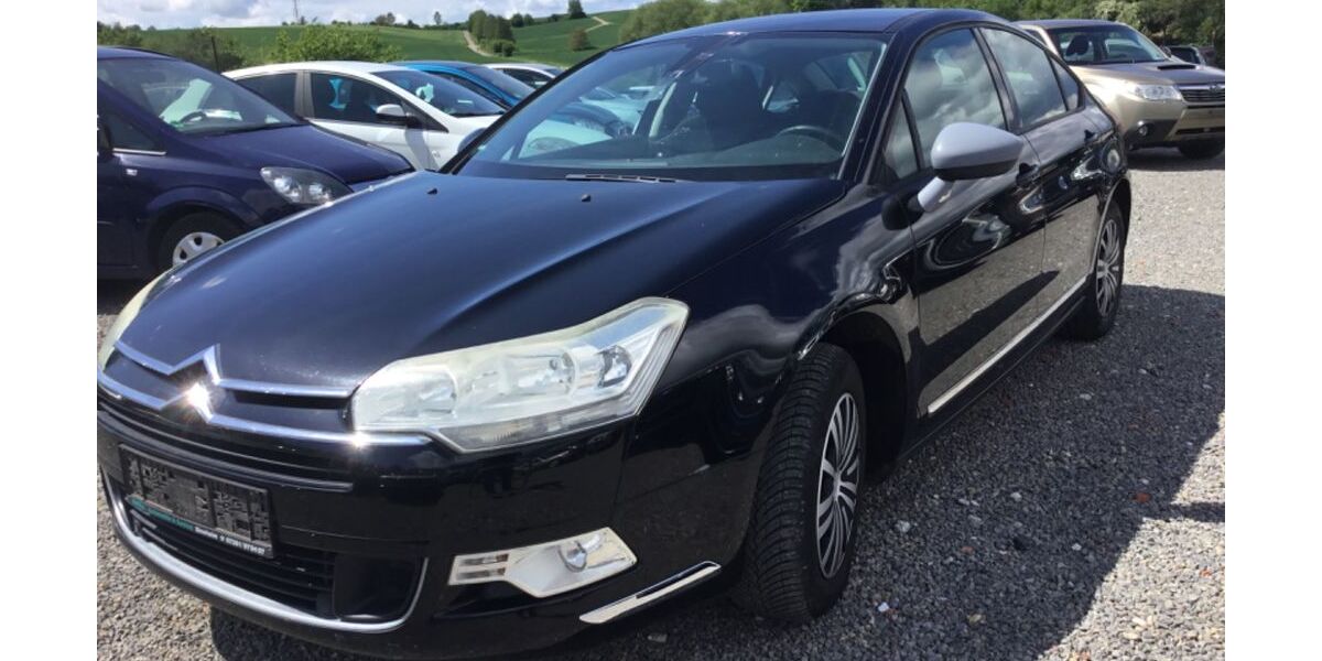 Citroen C5 220.000 km 1.100 &euro; Wiesenbach 69257