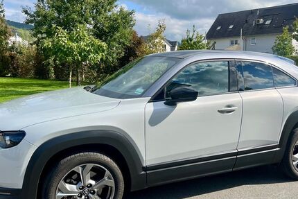 Mazda MX-30 86.500 km 11.899 &euro; Zwingenberg 64673