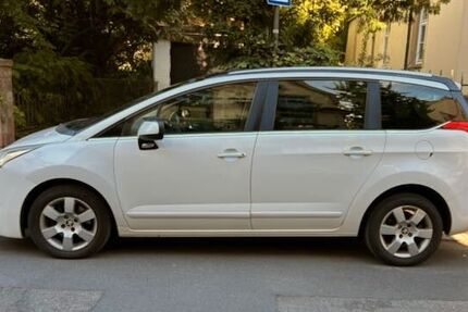 Peugeot 5008 300.000 km 2.500 &euro; Heidelberg 69120