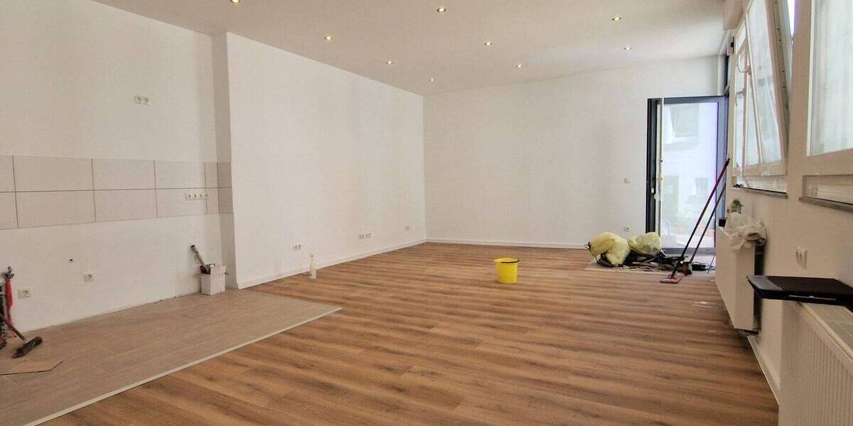 Etagenwohnung Mannheim Quadrate - 2 Zimmer, 75 m&sup2;, 1.100&euro; | Angebot:26319825