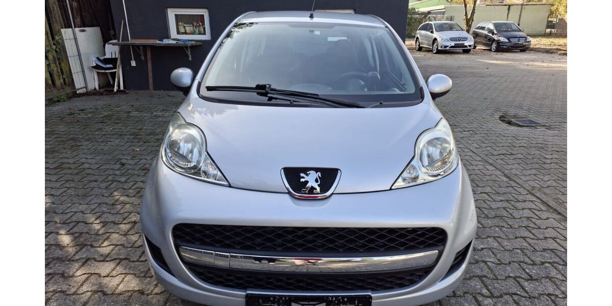 Peugeot 107 34.999 km 5.999 &euro; Sandhausen 69207