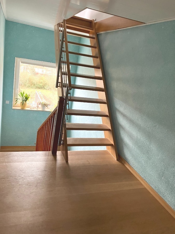 Stilvolle DHH klimatisiert mit Garten, Terrasse & Keller – 4 Etagen in bester Lage