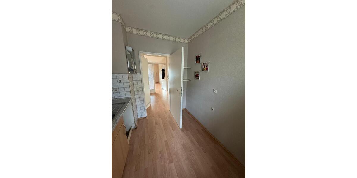 Etagenwohnung Ludwigshafen am Rhein Ludwigshafen-Oggersheim - 3 Zimmer, 73 m&sup2;, 240.000&euro; | Angebot:25900509