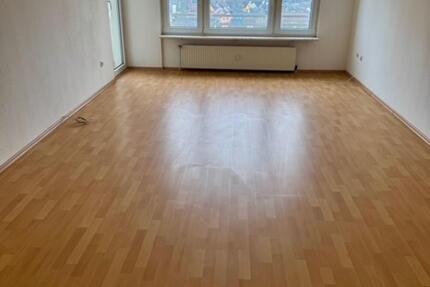 Wohnung Heppenheim (Bergstraße) - 2 Zimmer, 69 m&sup2;, 190.000&euro; | Angebot:25022102