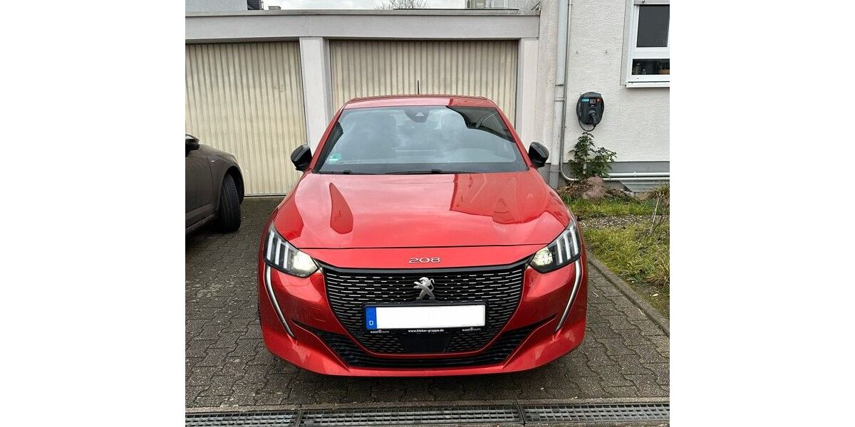 Peugeot 208 58.000 km 14.900 &euro; Ellerstadt 67158