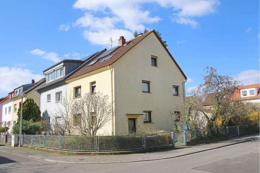 Haus zum Kaufen in Mannheim 548.000 € 171 m²