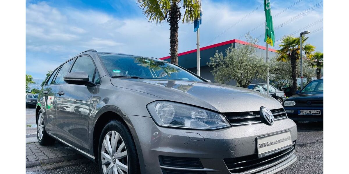 VW Golf 119.000 km 9.999 &euro; Ketsch 68775