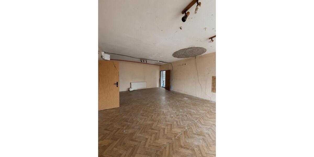 Mehrfamilienhaus, Wohnhaus Bürstadt - 5 Zimmer, 250 m&sup2;, 370.000&euro; | Angebot:26495771