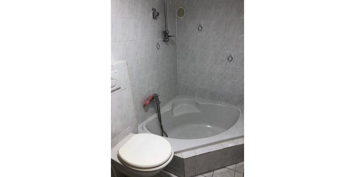 Hochparterre Schriesheim - 2 Zimmer, 45 m&sup2;, 450&euro; | Angebot:26690188
