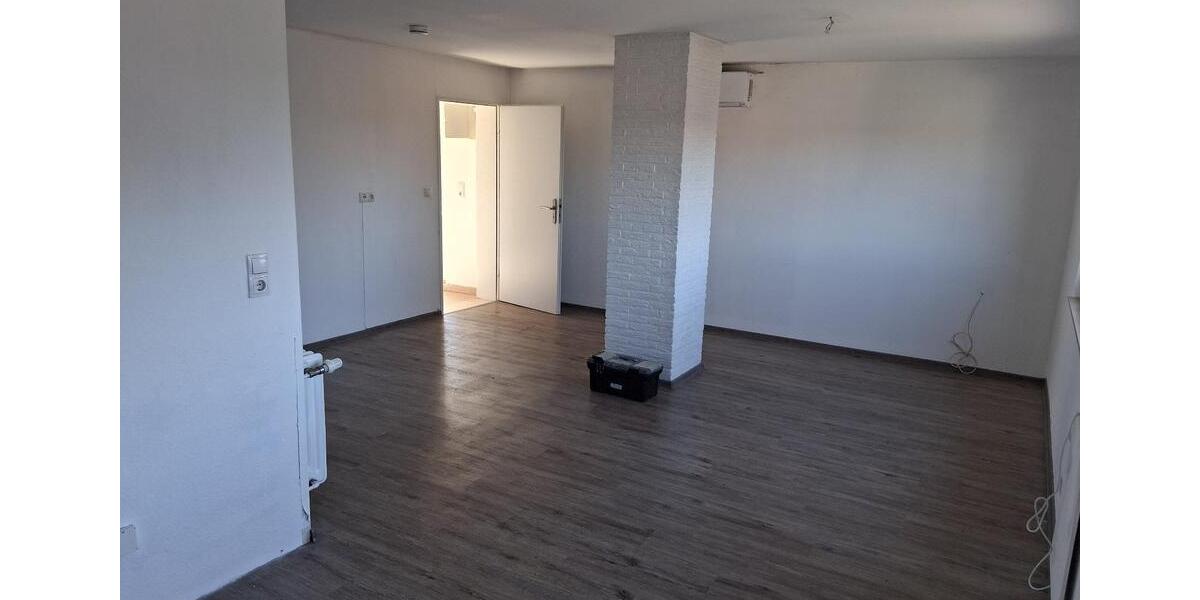 Einfamilienhaus Ludwigshafen am Rhein Ludwigshafen-Hemshof - 2 Zimmer, 55 m&sup2;, 570&euro; | Angebot:26036328