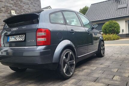 Audi A2