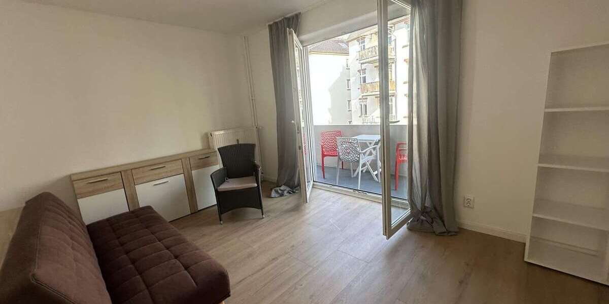 Etagenwohnung Mannheim Neckarstadt-Ost - 2 Zimmer, 47 m&sup2;, 960&euro; | Angebot:25337016