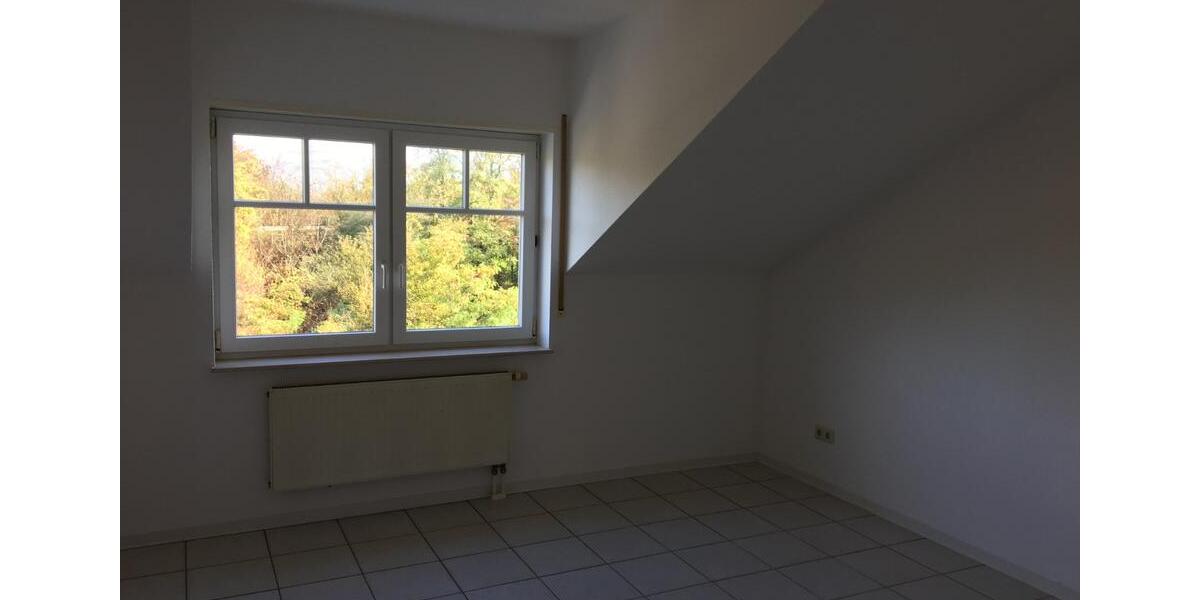 Dachgeschoßwohnung Ludwigshafen am Rhein Edigheim - 2 Zimmer, 54 m&sup2;, 695&euro; | Angebot:24689450