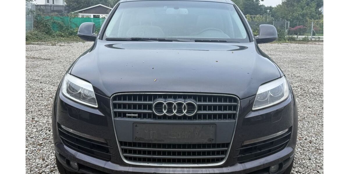 Audi Q7 290.000 km 5.900 &euro; Weinheim 69469