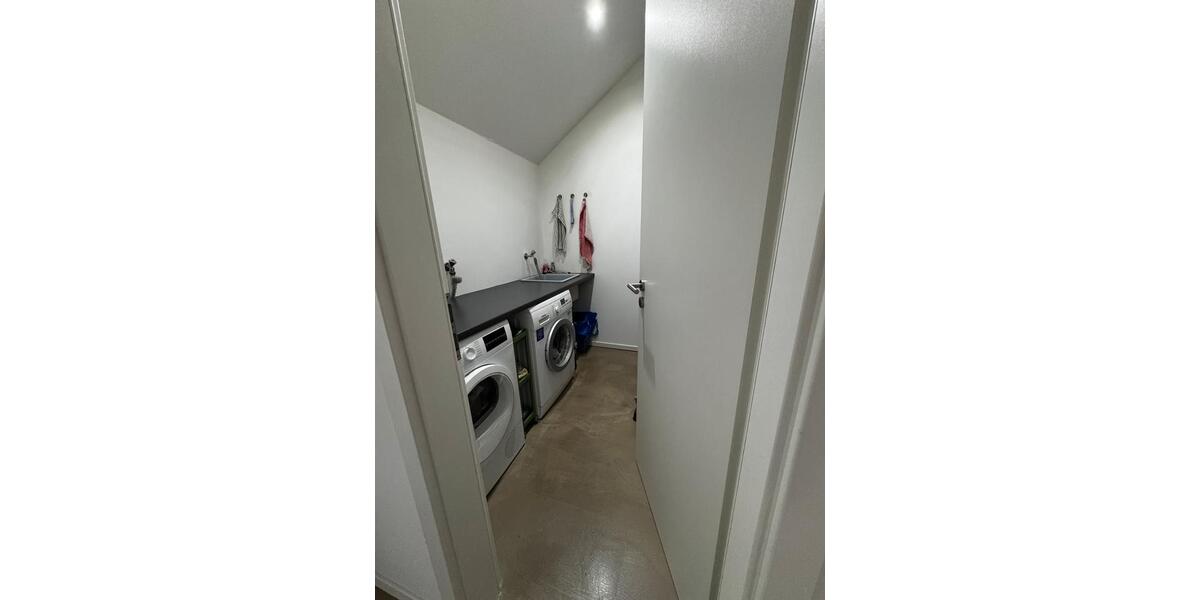 Dachgeschoßwohnung Brühl - 3.5 Zimmer, 110 m&sup2;, 498.000&euro; | Angebot:26408560