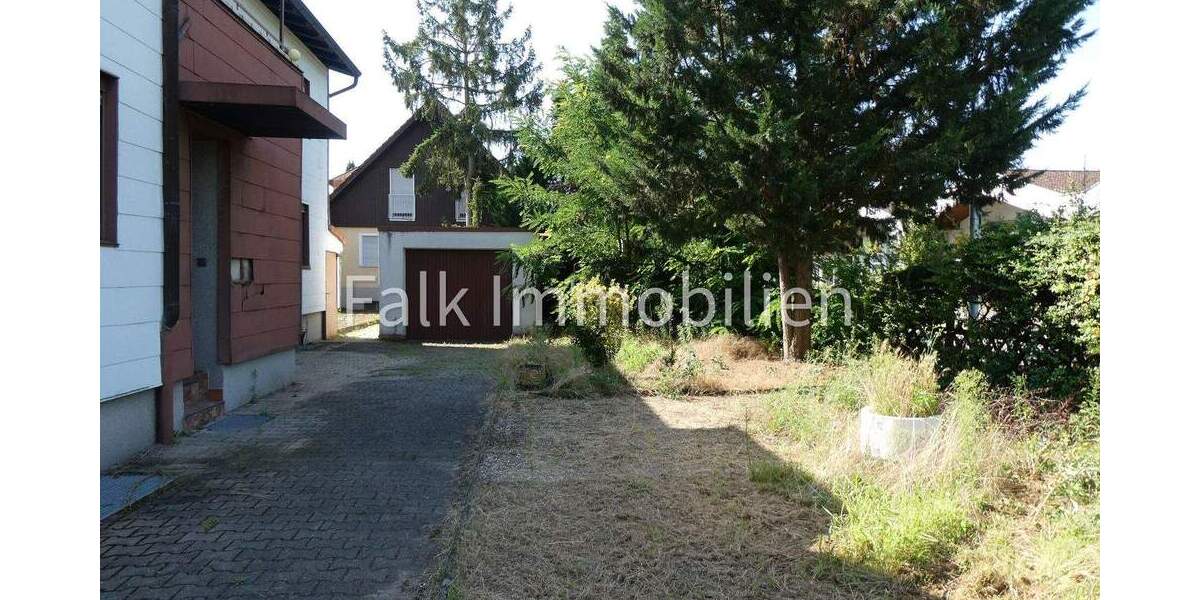 Einfamilienhaus Mannheim Rheinau - 7 Zimmer, 138 m&sup2;, 339.000&euro; | Angebot:25265673