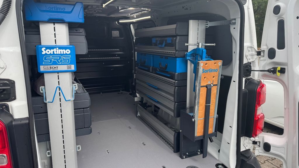 Opel Vivaro 125.000 km 16.200 &euro; Hockenheim 68766