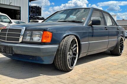 Mercedes 190