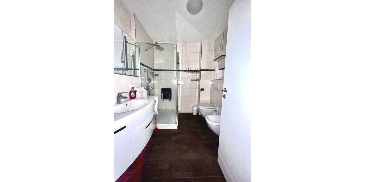 Etagenwohnung Mannheim Lindenhof - 3 Zimmer, 81 m&sup2;, 1.200&euro; | Angebot:25340132