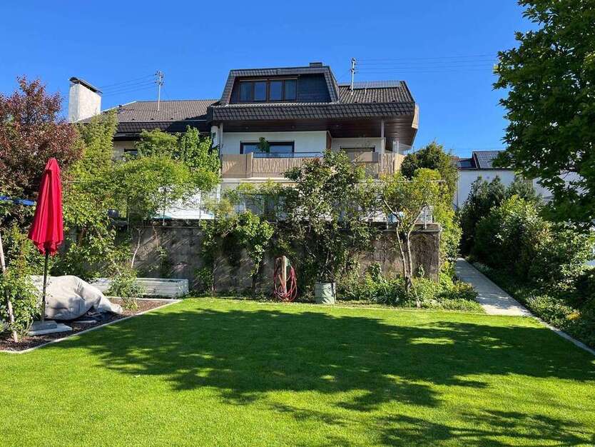 Haus zum Kaufen in Wiesloch 899.000 € 300 m²