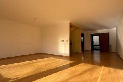 Haus Mannheim Rheinau - 4 Zimmer, 122 m&sup2;, 365.000&euro; | Angebot:25668088