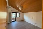 Dachgeschoßwohnung Leimen - 3 Zimmer, 92 m&sup2;, 1.200&euro; | Angebot:24615000
