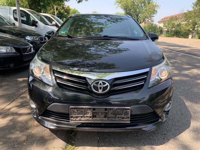Avensis