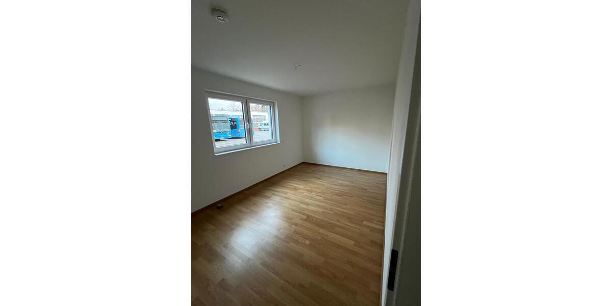 Erdgeschoßwohnung Bürstadt - 3 Zimmer, 71 m&sup2;, 890&euro; | Angebot:25282073