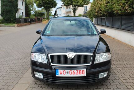 Skoda Octavia 220.000 km 1.950 &euro; Worms-Pfeddersheim 67551