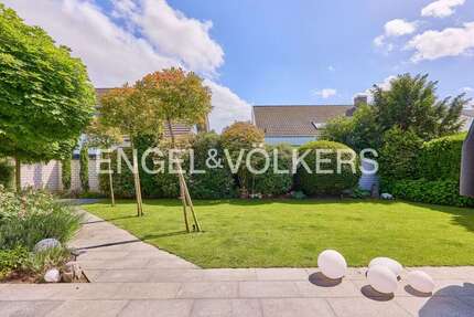 Haus Limburgerhof - 7.5 Zimmer, 250 m&sup2;, 1.100.000&euro; | Angebot:26998837