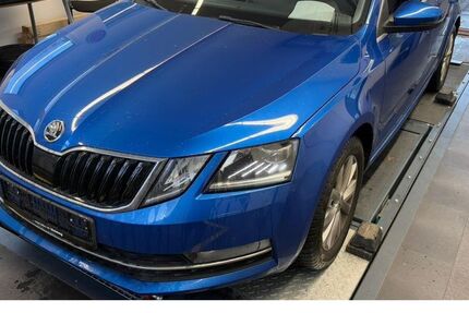 Skoda Octavia 132.500 km 16.490 &euro; Bensheim 64625