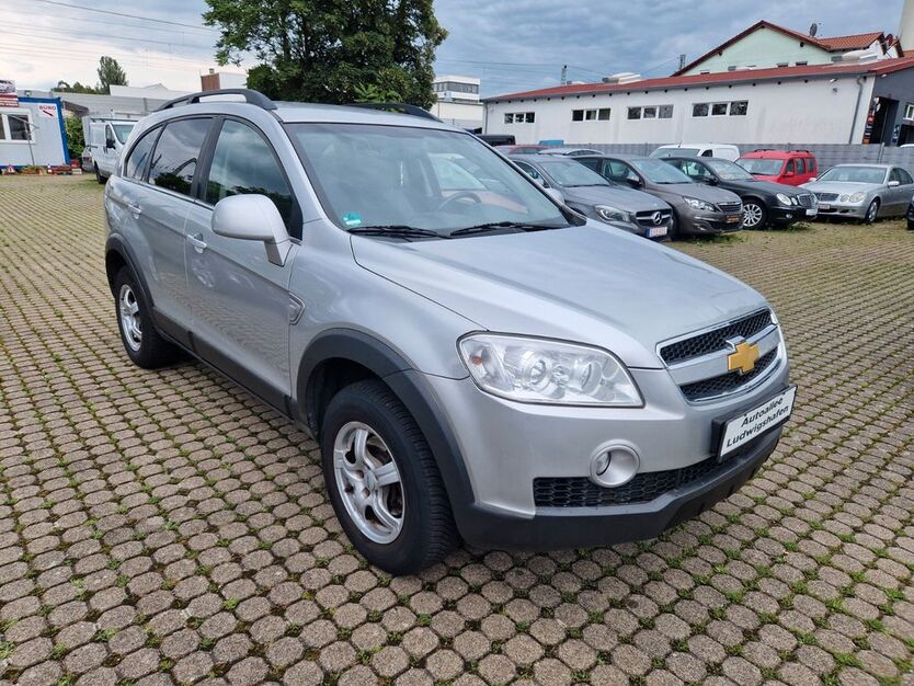 Chevrolet Captiva 172.000 km 1.999 € Ludwigshafen Am Rhein 67059