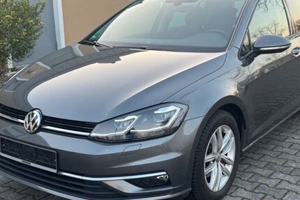 VW Golf 144.000 km 13.900 &euro; Gernsheim 64579