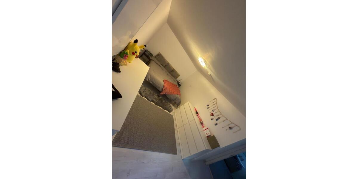 Etagenwohnung Ludwigshafen am Rhein Ludwigshafen-Oggersheim - 2 Zimmer, 85 m&sup2;, 930&euro; | Angebot:26284160