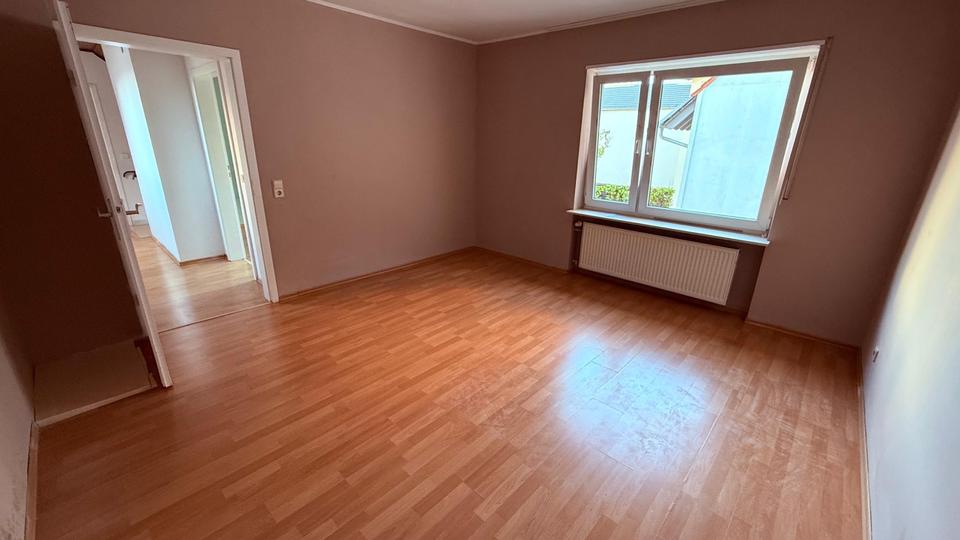 Einfamilienhaus Lingenfeld - 5 Zimmer, 120 m&sup2;, 1.250&euro; | Angebot:26261603