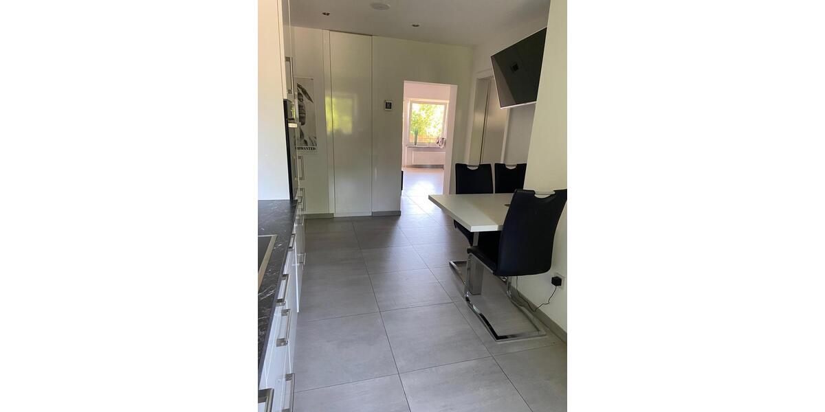 Etagenwohnung Schwetzingen - 2 Zimmer, 47 m&sup2;, 900&euro; | Angebot:26562326