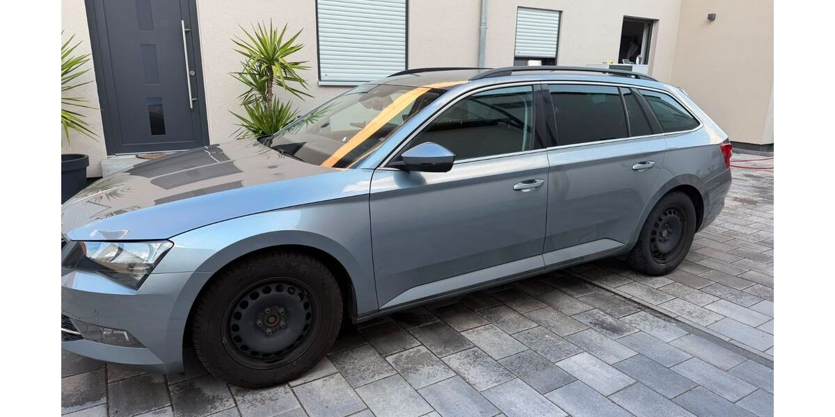 Skoda Superb 211.000 km 8.200 &euro; Worms 67551