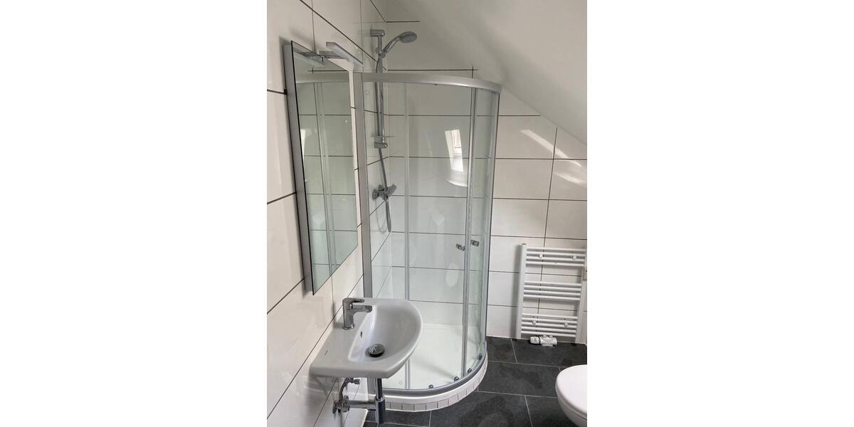 Dachgeschoßwohnung Mannheim Niederfeld - 1 Zimmer, 14 m&sup2;, 260&euro; | Angebot:26634510